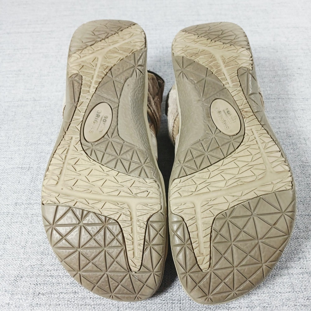 Earth‎ Origins Womens Size 8 Gorpcore Bungee Suede Comfort Walking Sandals Taupe - Picture 6 of 10